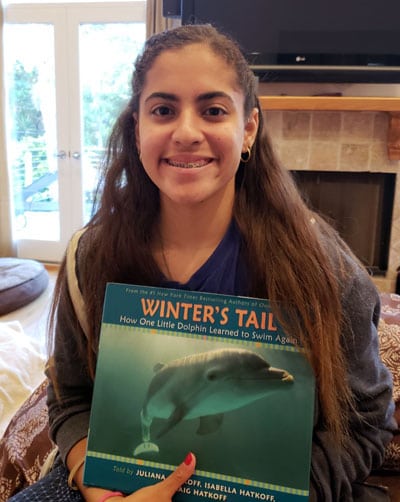 Winter the Dolphin's Story Helps Deaf Child Learn to Read